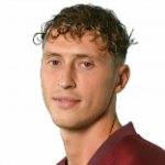 player-image